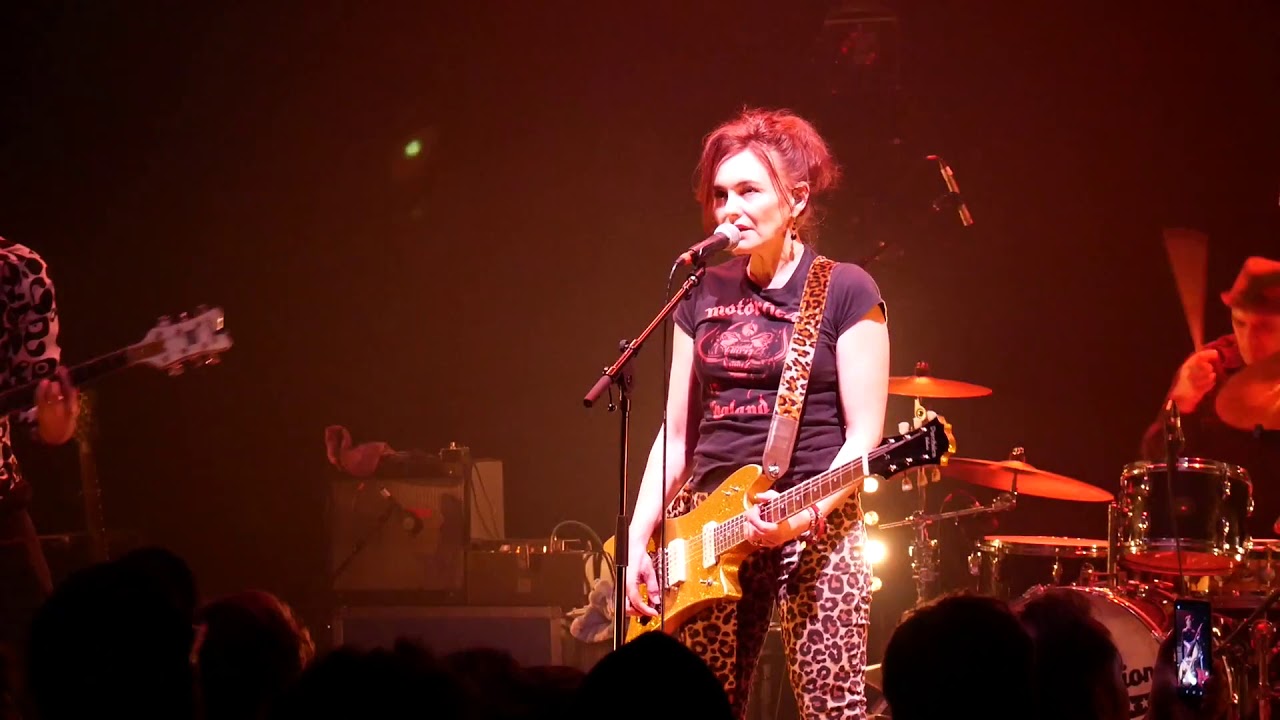 Hillbilly Moon Explosion - Down on your knees