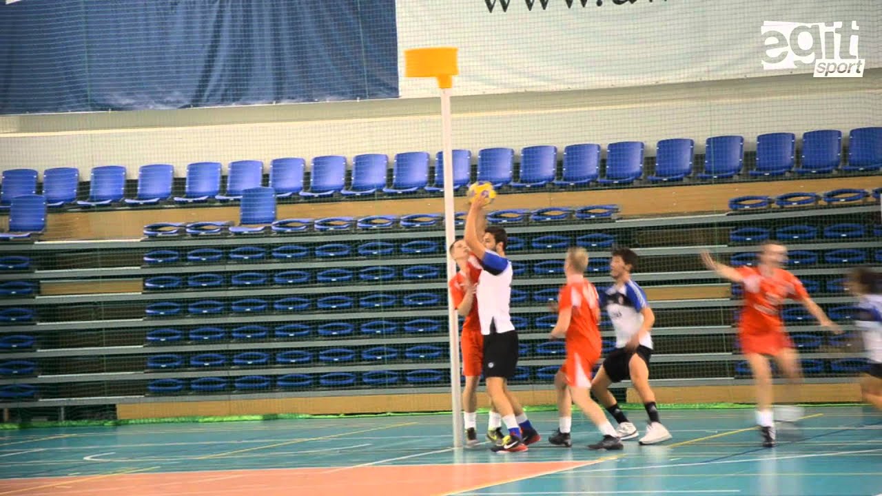 Jak się gra w korfball? Zobacz!