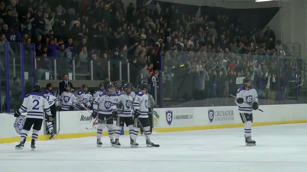 Holy Cross Men's Hockey Preparing For Atlantic Hockey Tournament