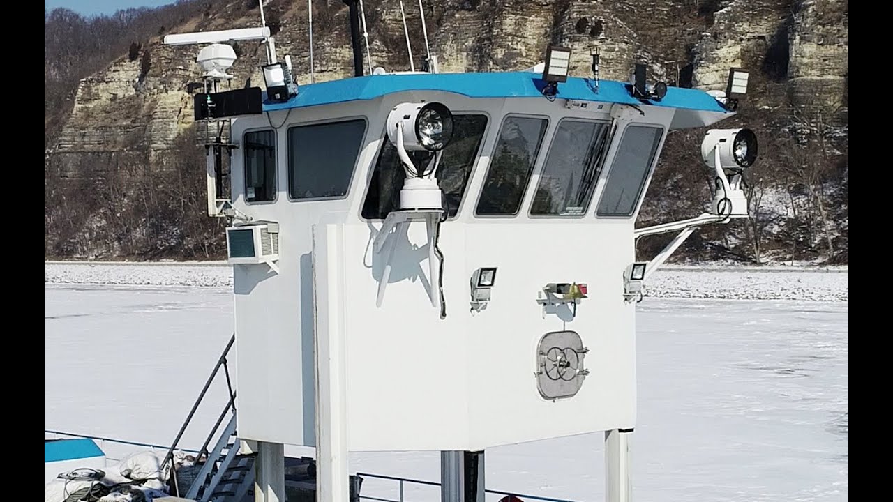 3 Towboats Southbound Illinois River Onto Mississippi River in the Ice.
