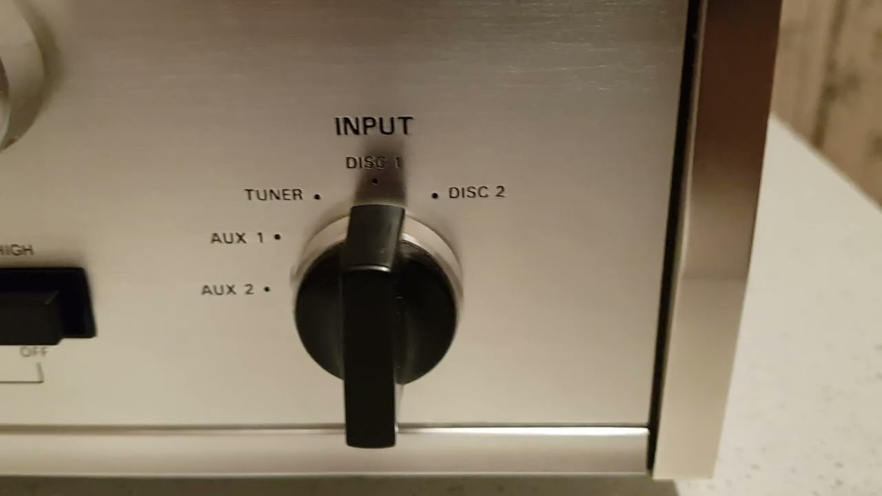 Accuphase E-202