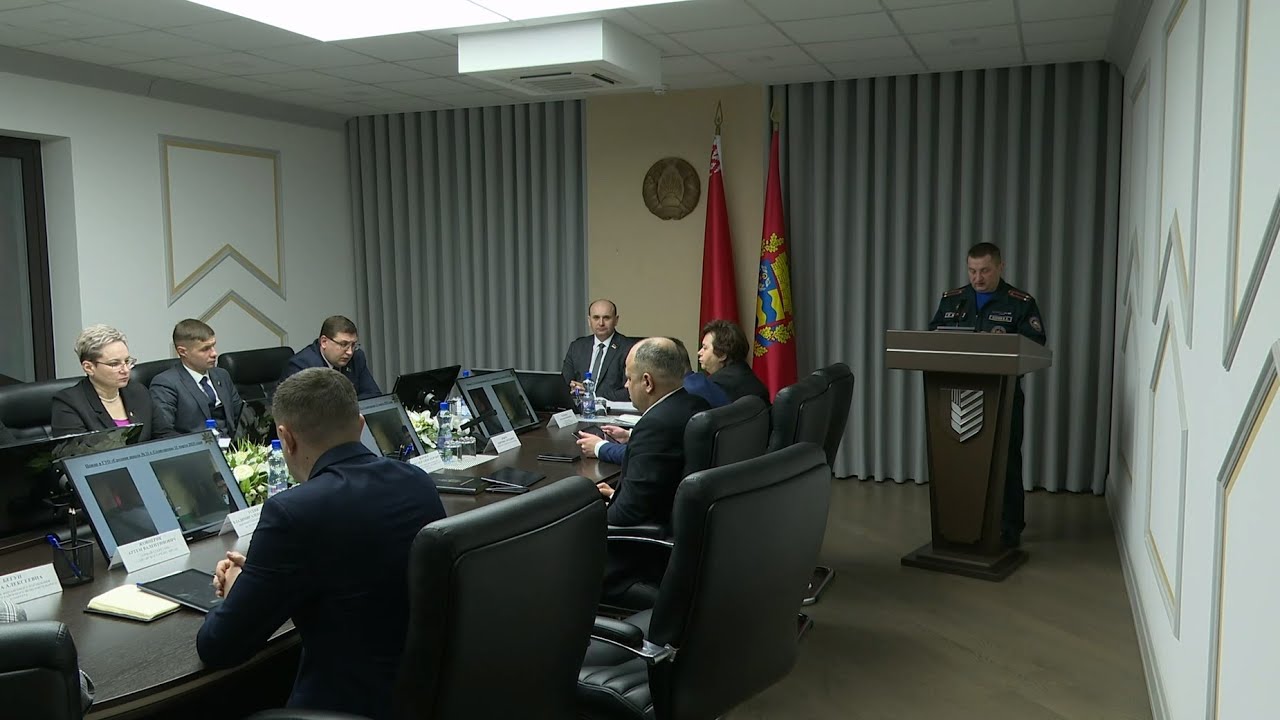 В Солигорском райисполкоме состоялось заседание по вопросам обеспечения пожарной безопасности