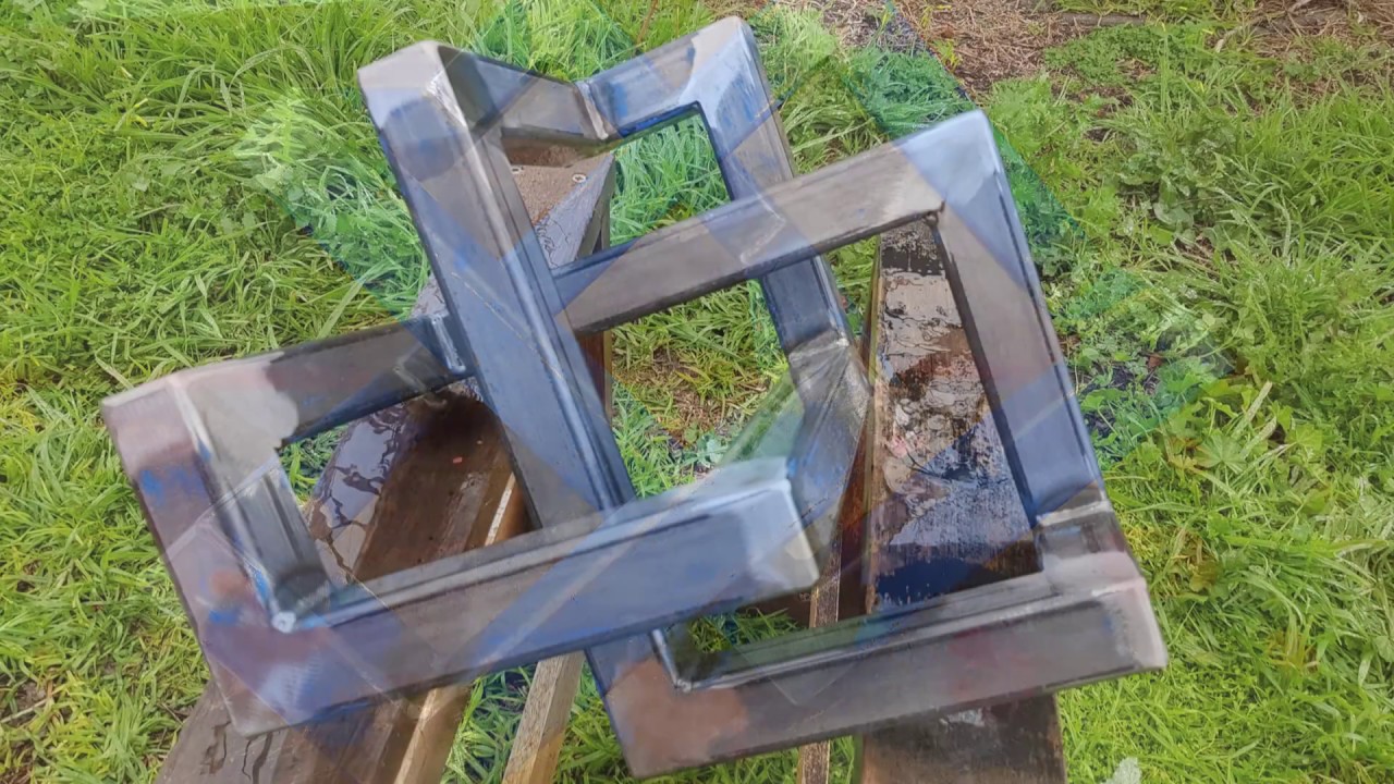 Steel Knot Sculpture