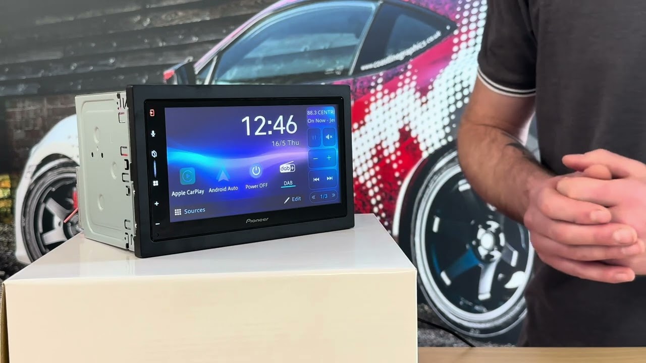 Pioneer SPH-DA77DAB Wireless Apple CarPlay and Android Auto review and run down