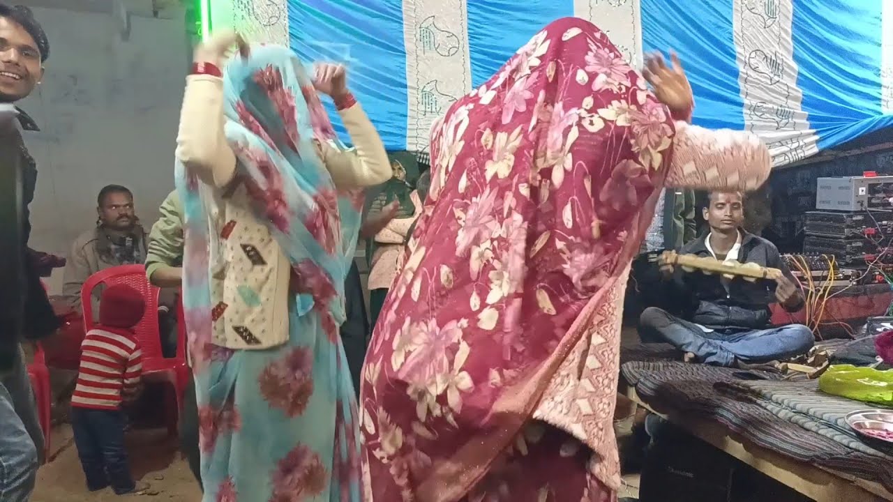 द्वारे बजत बधईयाँ रे ललन खाँ लेलो कईयाँ रे // राजू कुशवाहा हीरा कुशवाहा 