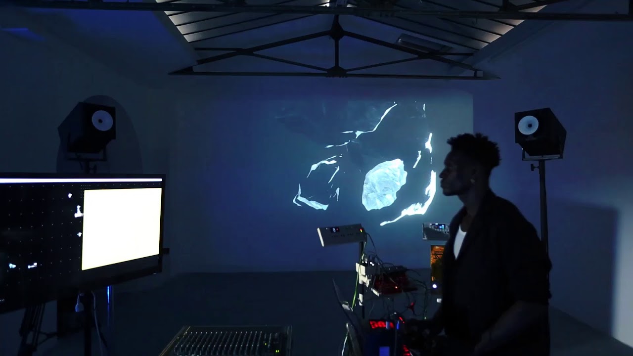 MUTEK Montréal Connect Chapelle XIV NSDOS (FR) - Live réalisation par Jim Trebes