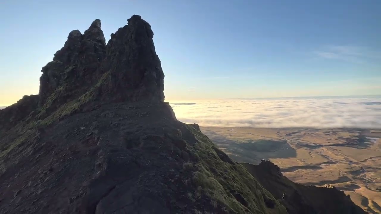 Покорение гор Исландии: тропа к вулкану Хенгилл 🌋 14 км туда и обратно (805 м) #Исландия 🇮🇸 #Хенгилл