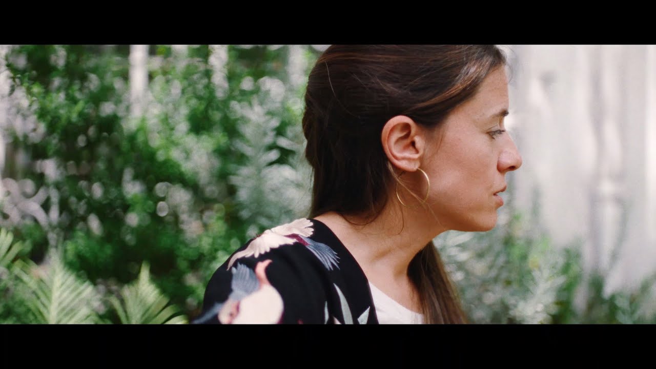 Adriana Ospina -  En Blanco (Sesiones de la Cuadra)