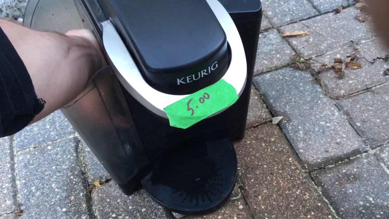HH9 - Emptying Heating Chamber on a First Generation Keurig