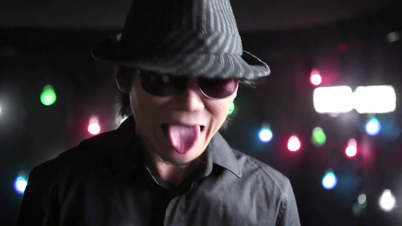 Bone Ho's Anaconda DVD Out Takes [FUNNY!!!]