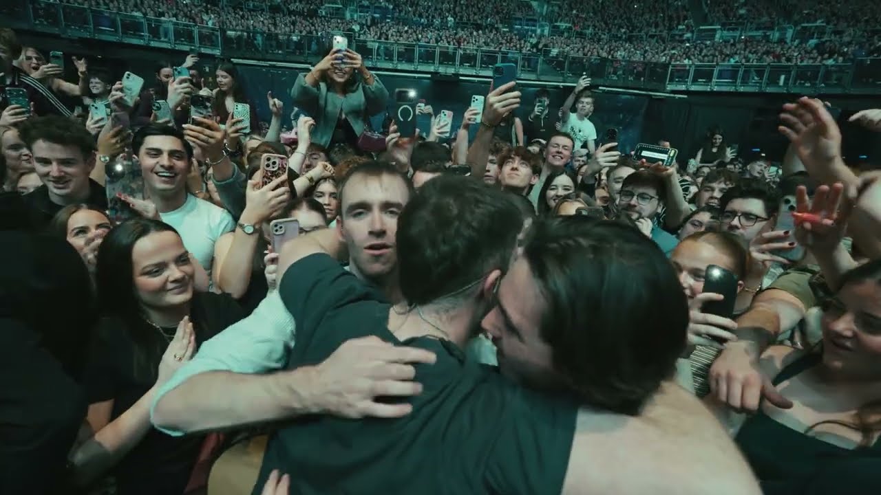 Kingfishr - Shot In The Dark (Live from 3Arena, Dublin)