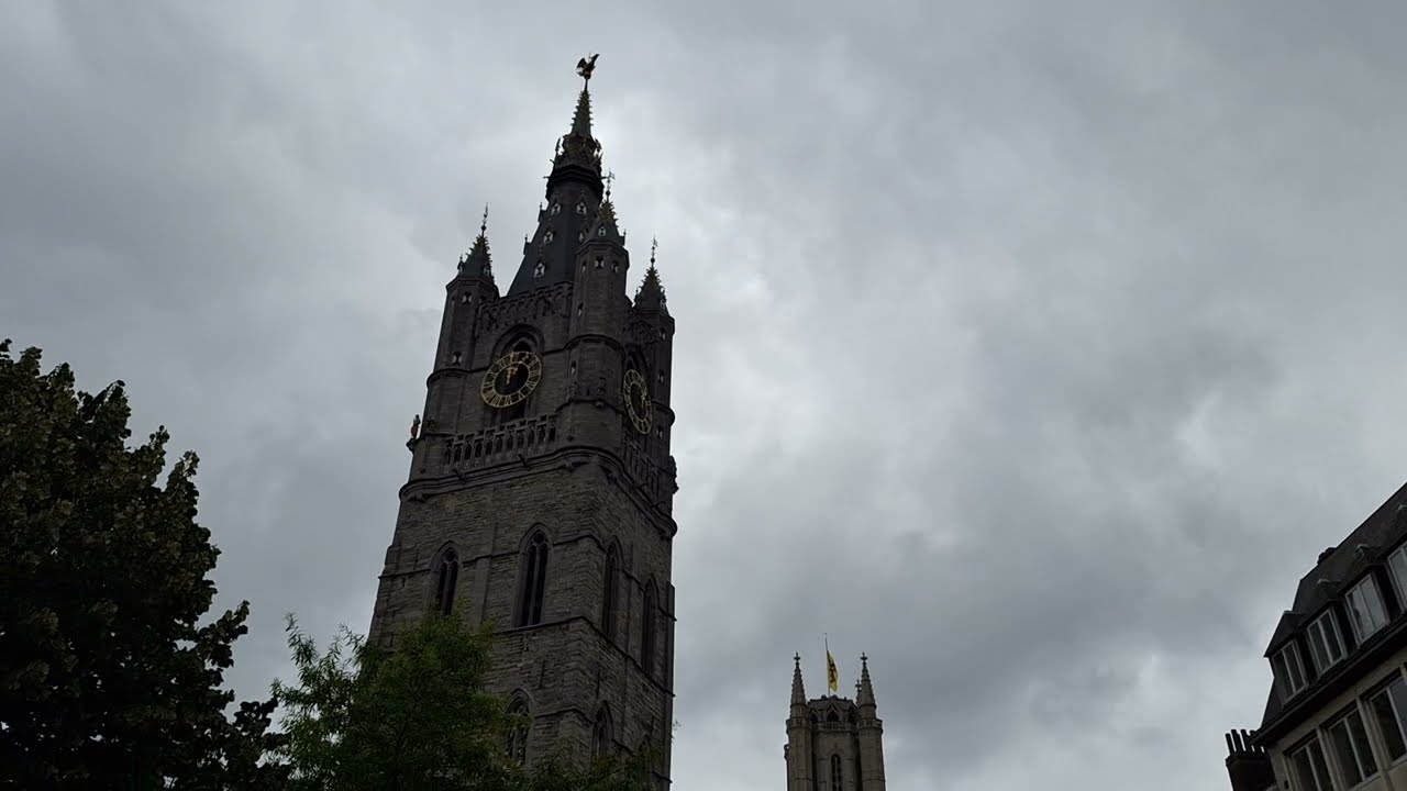 GENT --- BEKLIMMING naar het 85 m hoge TOPDAK van de SINT-BAAFSKATHEDRAAL --- VR. 25-07-2025, 12u57