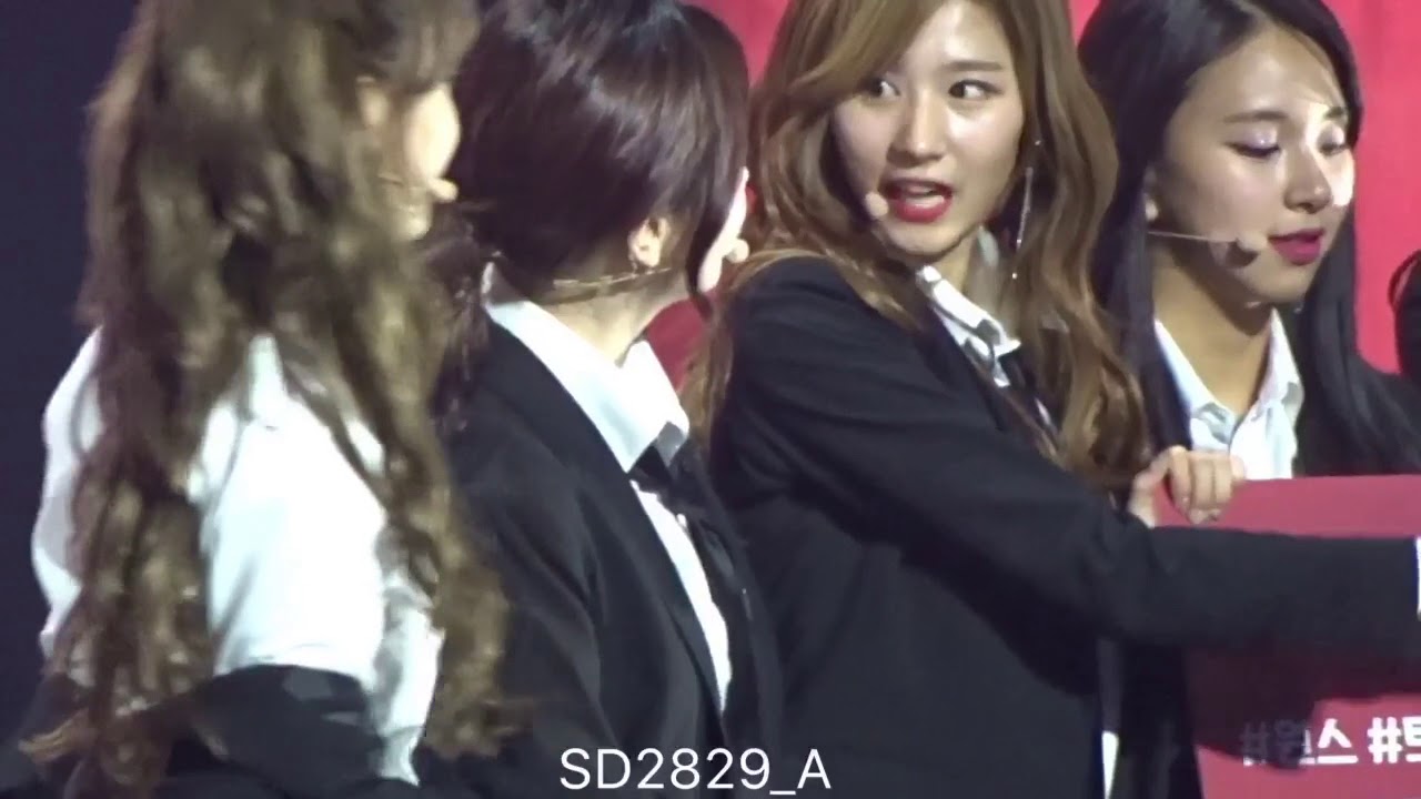 171015 Twice Fanmeeting Sana dahyun
