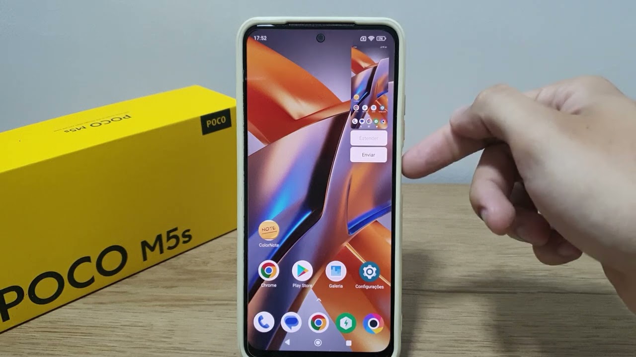 Poco M5 - Como tirar um print com 3 dedos na tela
