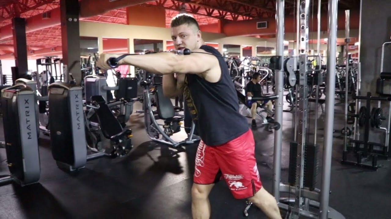 KRAFTTRAINING für Kampfsportler - SCHNELLKRAFT im Fitness