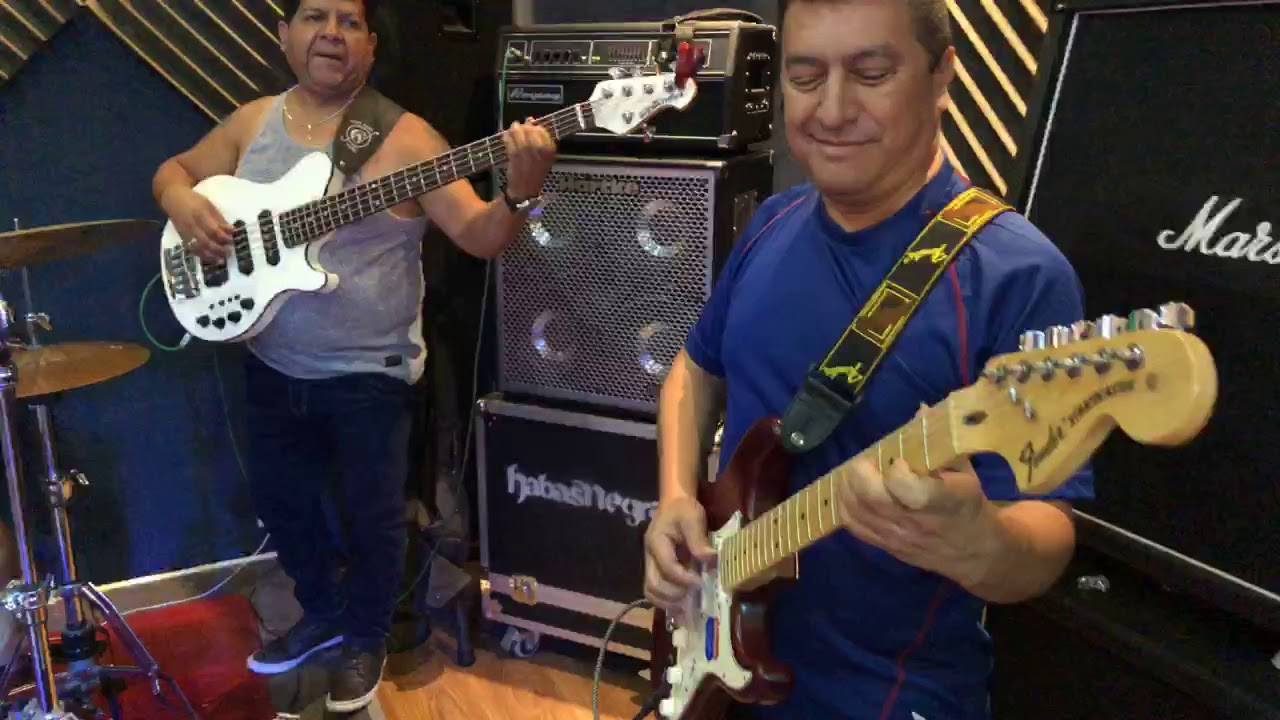 Tommy Portugal y La Pasión - ensayo en HabasNegras Studios