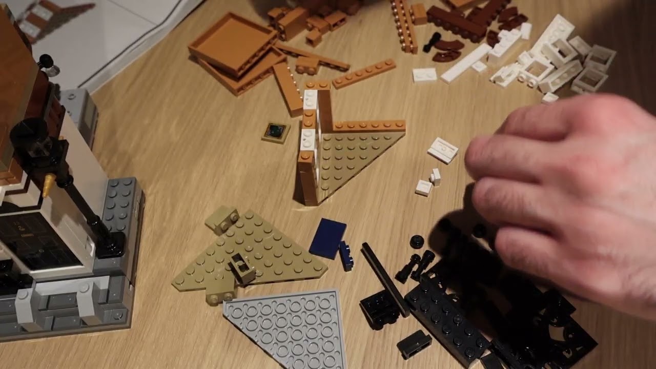 Building LEGO Harry Potter 76408 12 Grimmauld Place Part VII