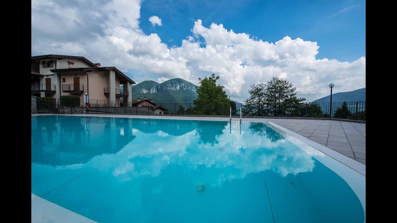 LAGO DI ENDINE APPARTAMENTO CON PISCINA E VISTA LAGO € 109.000