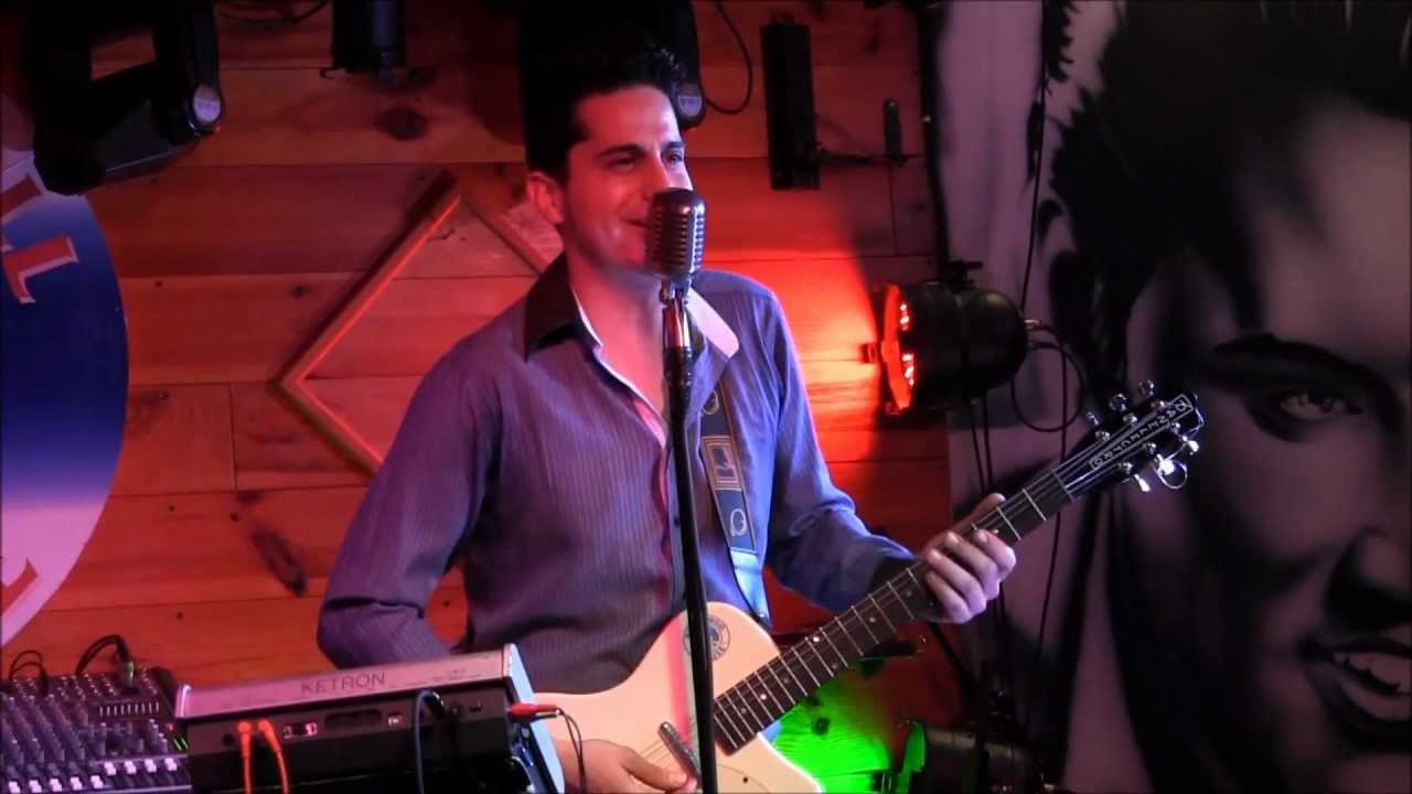 The Guitar Man at the Rock and Roll House, Benidorm