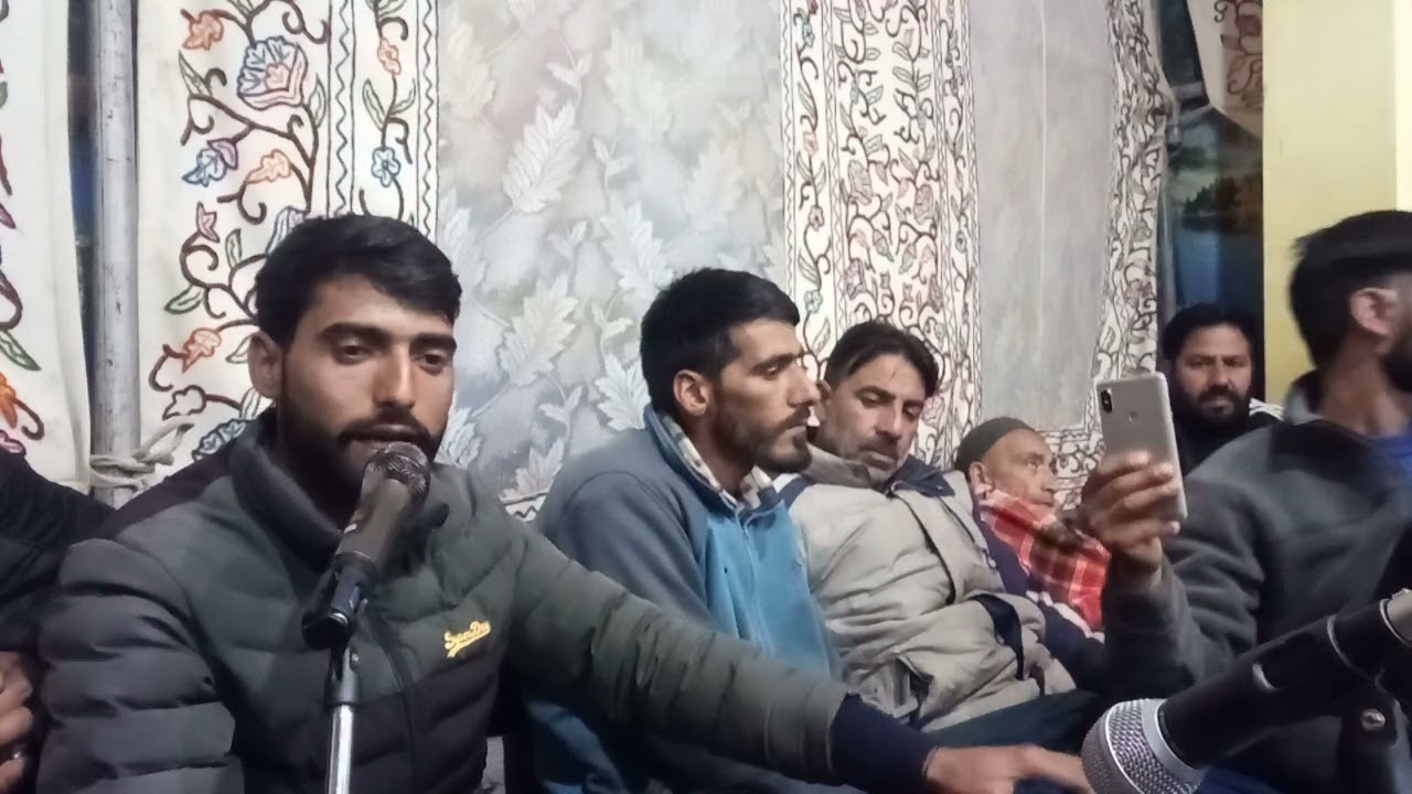 Sagar Ishfaq Khan Pahari foji song 9149882562 chanel ko subscribe karna plz dosto