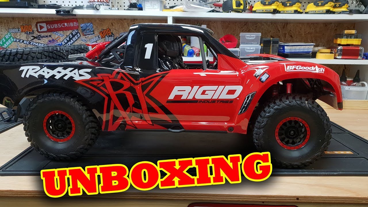 Traxxas UDR Unboxing - Unlimited Desert Racer