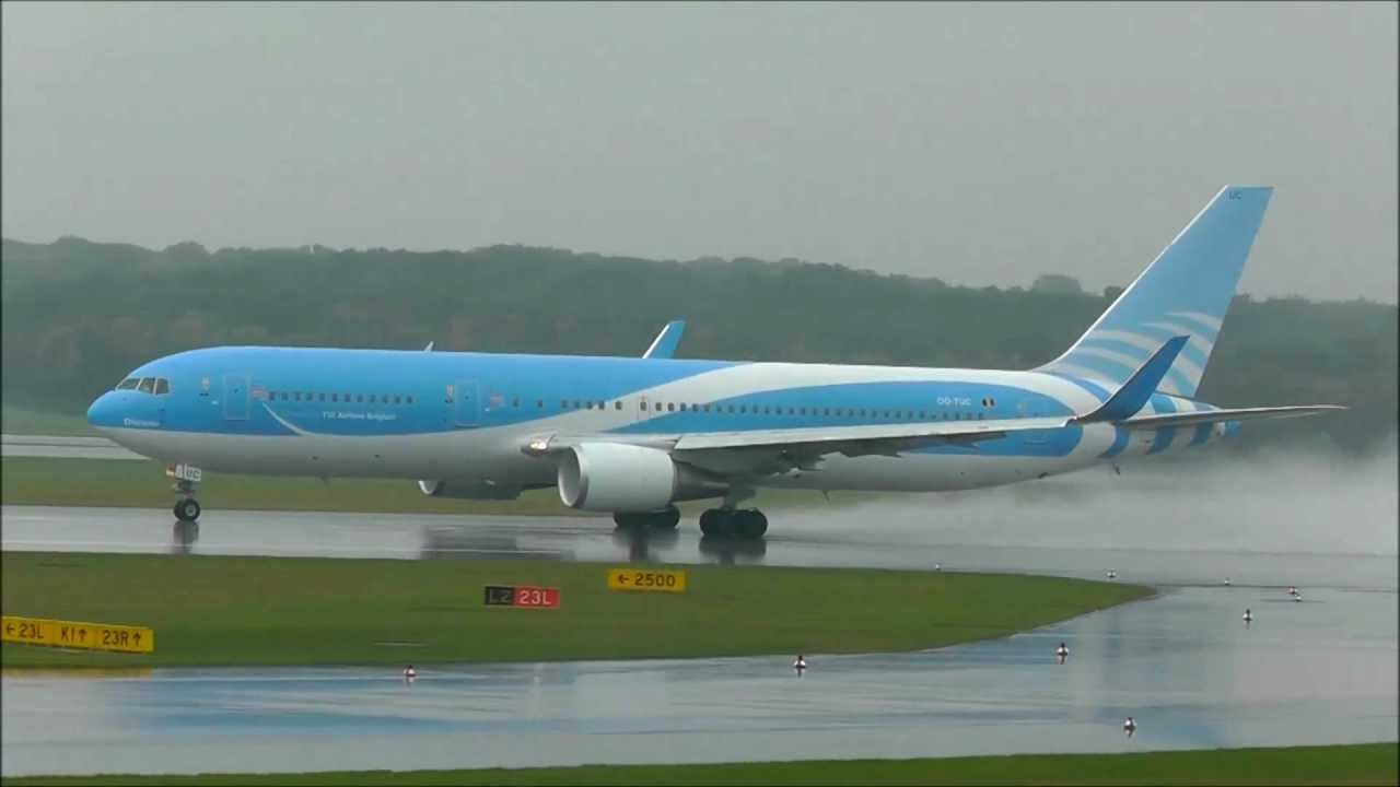 Jetairfly 767 300 rapid takeoff out of Düsseldorf Airport HD