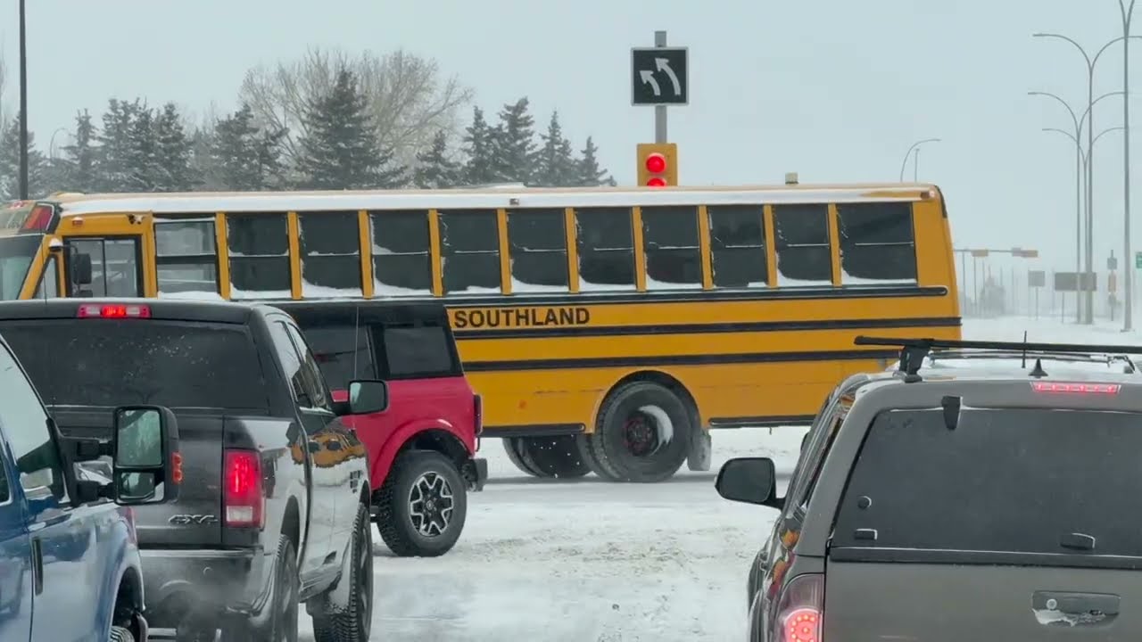 Зима вернулась с удвоенной силой!