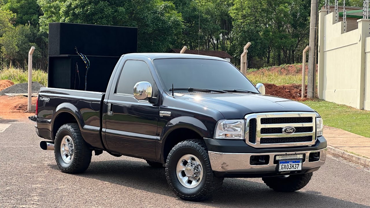 F250 XLT- L COM MAIS DE 40 MIL REAIS EM SOM