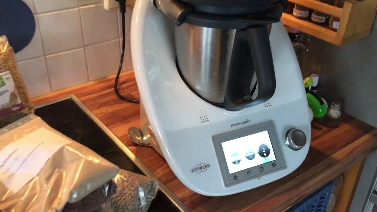 HowTo: Grundzutaten für das Brotbacken mit  Thermomix TM5