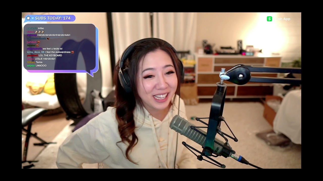 Fuslie and Valkyrae scared by xQc