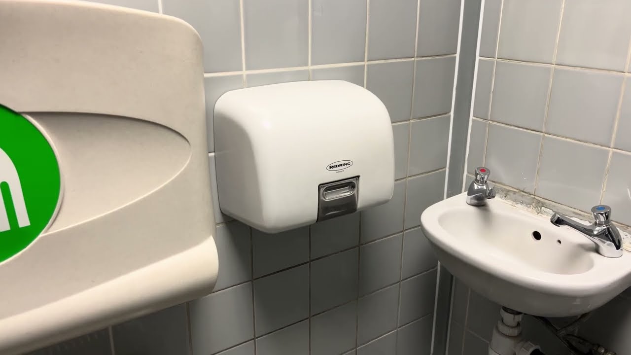 (Redring AutoDry 30) AirDri Classic at Wickes - Thetford - 🚻♿️🚼