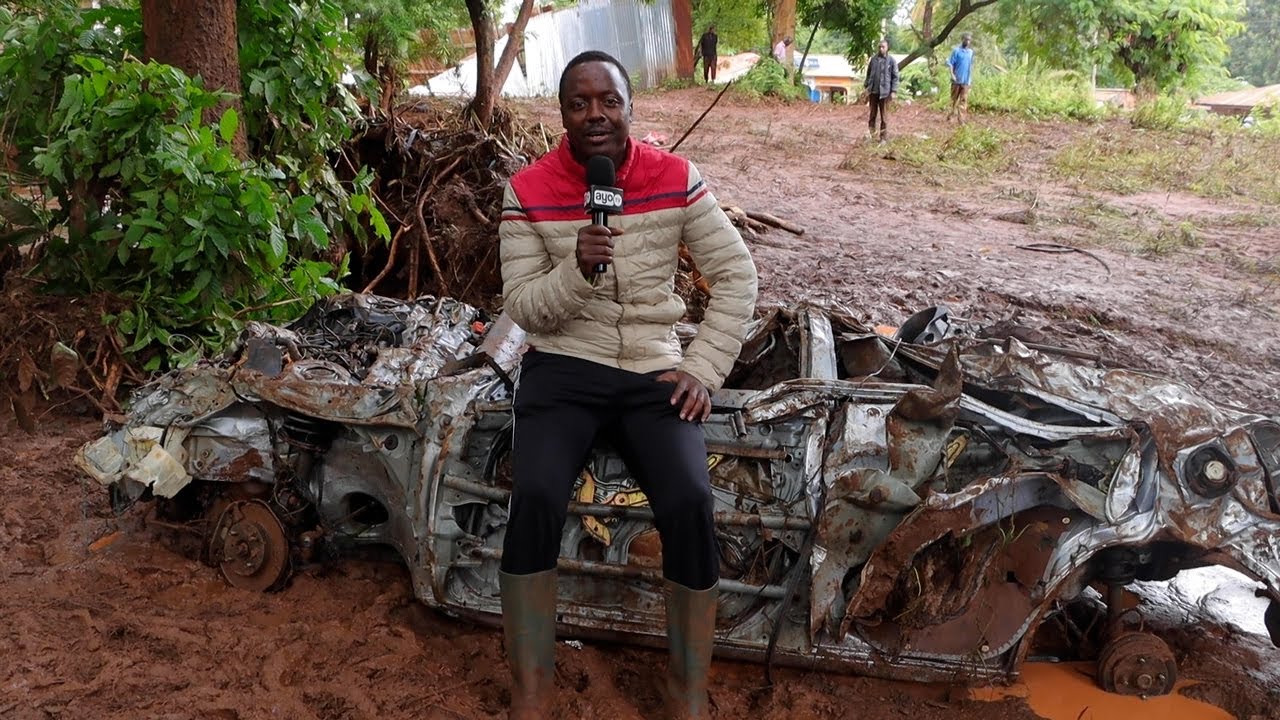MCHUNGAJI AKALIA GARI ALIYOIPATA BAADA KUTOKA MOSHI KWENDA DAR NA PIKIPIKI, MVUA YAIHARIBU VIBAYA