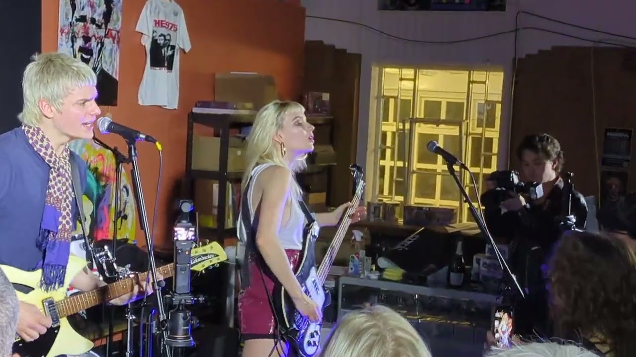 The Molotovs   -  ' Wasted On Youth'.  Live  @ Beyond Vinyl,  Newcastle-Upon-Tyne (6-2-26)
