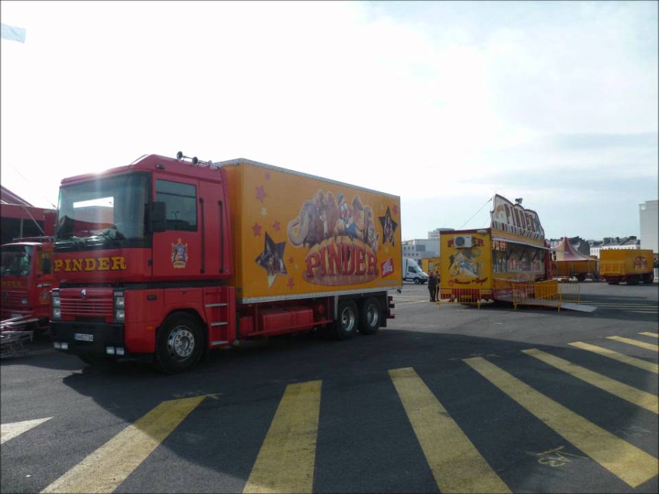 Cirque Pinder Jean-Richard au Havre. LECORNEY.TOURNEE