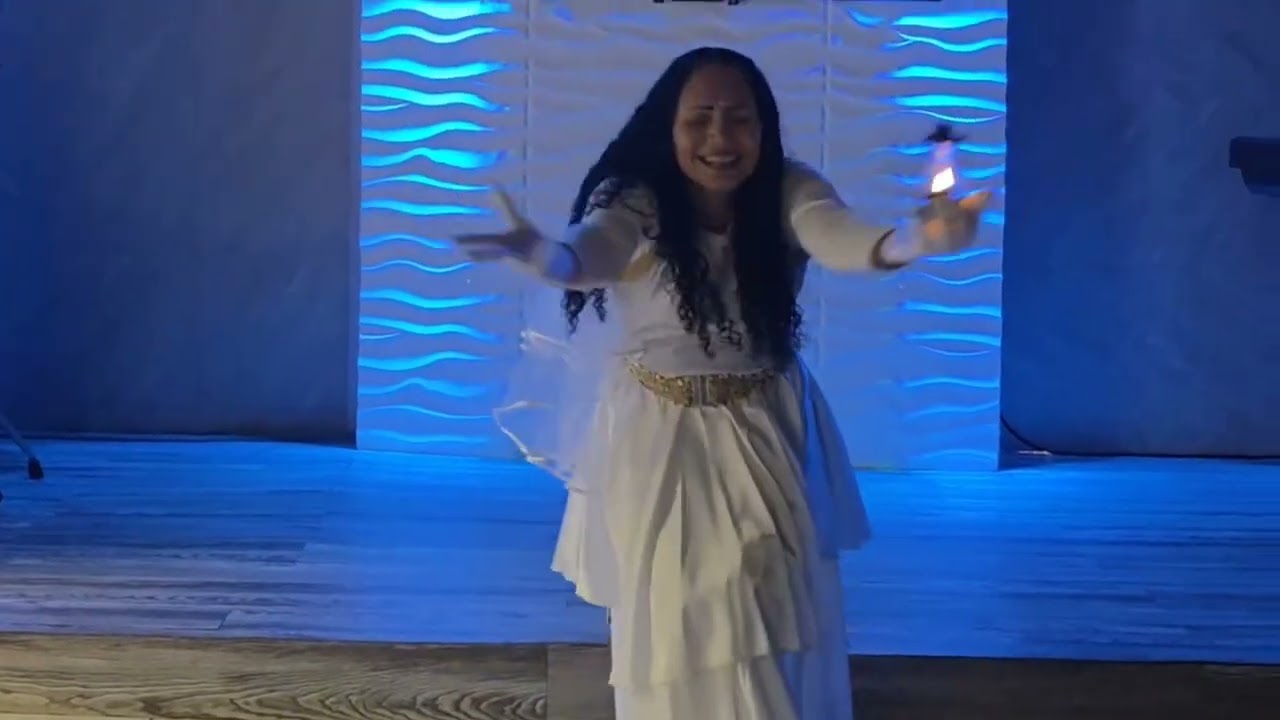 Tema: LA NOVIA TE ESPERA 