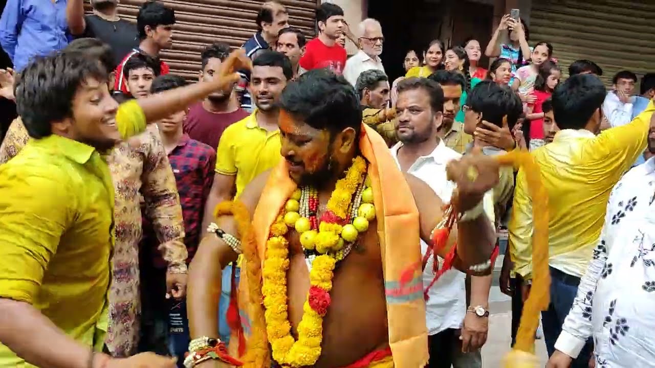 Upras vyayam shala potraj dance chudi bazar begum bazar bonalu