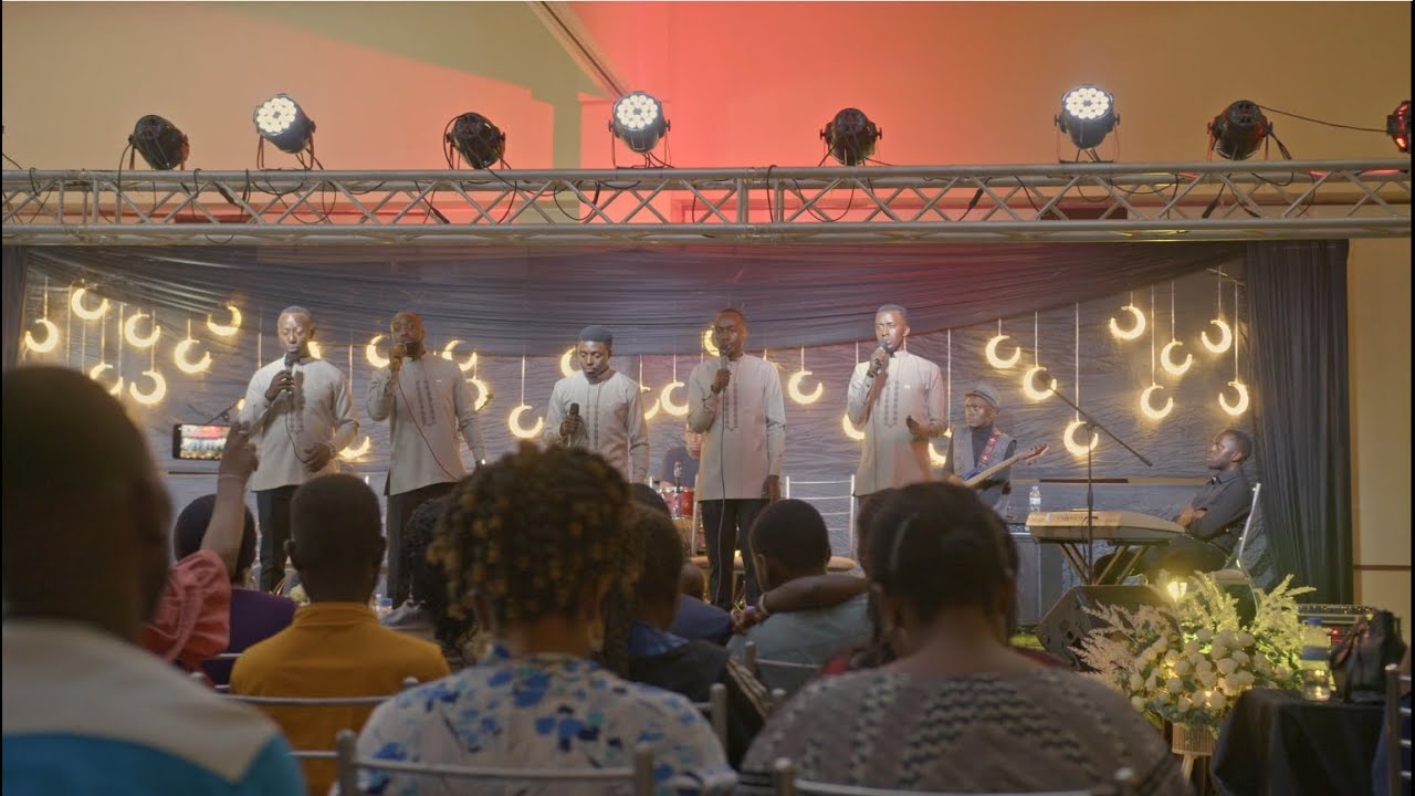 NINDE UNDIRIJE UMWANA COVER BY THE BRIGHT FIVE SINGERS (LIVE PERFORMANCE)