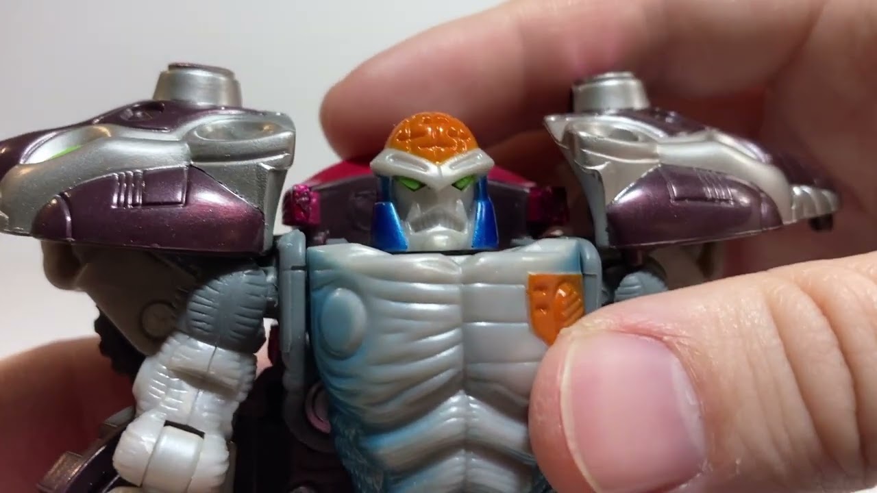 Обзор Transformers: Beast Wars Transmetal RATTRAP