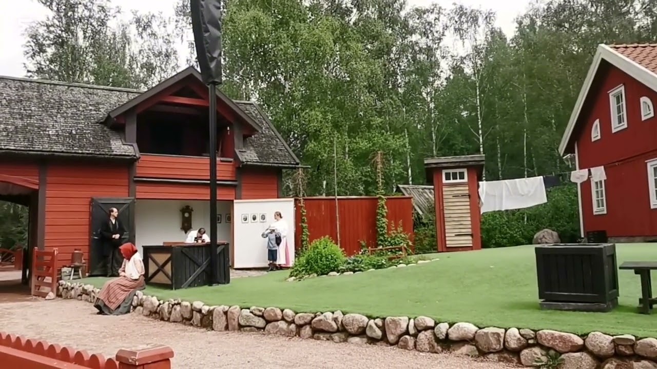 Astrid Lindgrens värld När Emil i Lönneberga körde huvudet i soppskålen