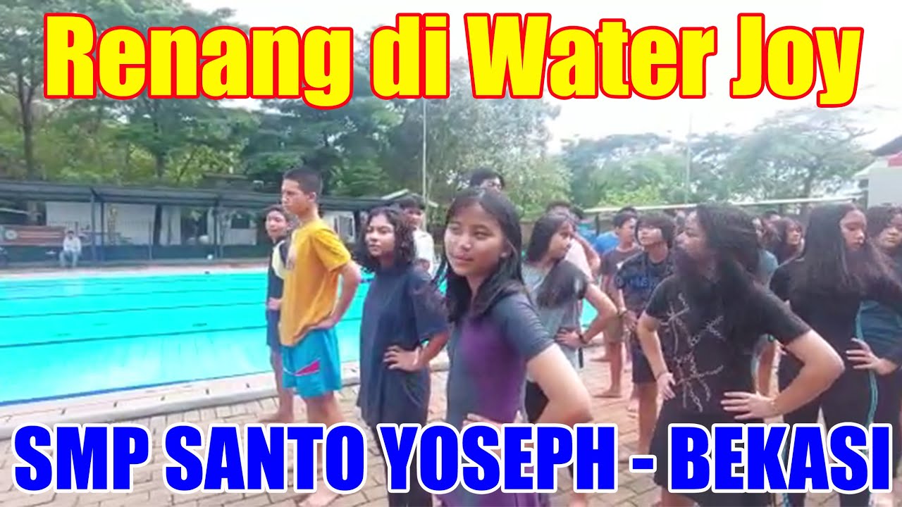 Pemanasan Sebelum Renang di Water Joy Harvest City
