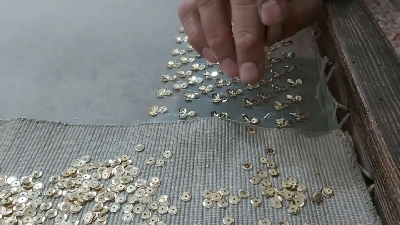 muse Dupatta banny Ka tareka museluxe Dupatta sitara work