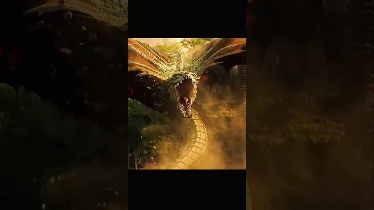 Kong is fighting to protect his area.. #godzilla vs kong #trending #short #viralvideo