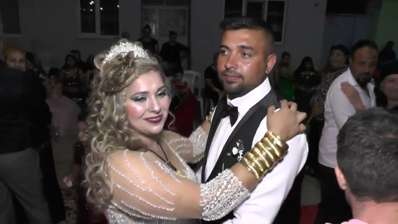 Mutlu & Nurettin ERİK ( Sünnet Cemiyeti Kına Gecesi 1)