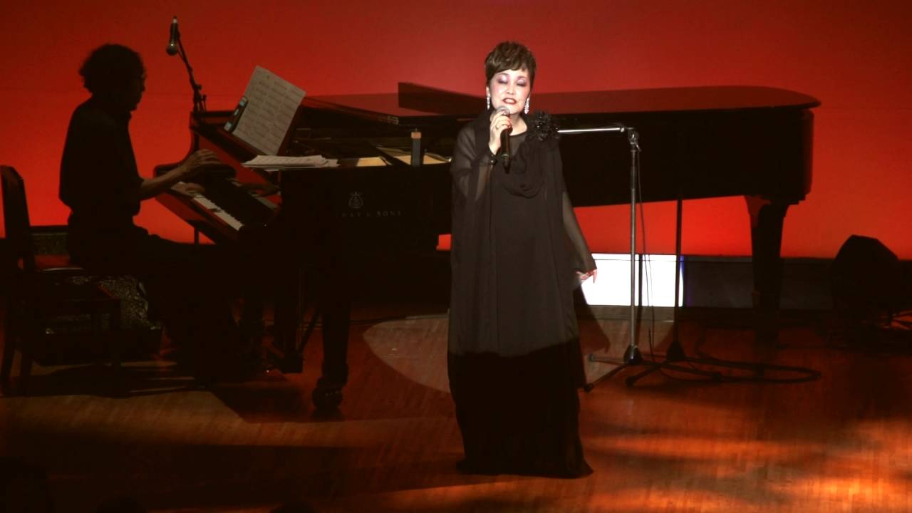 貴婦人　中田陽子