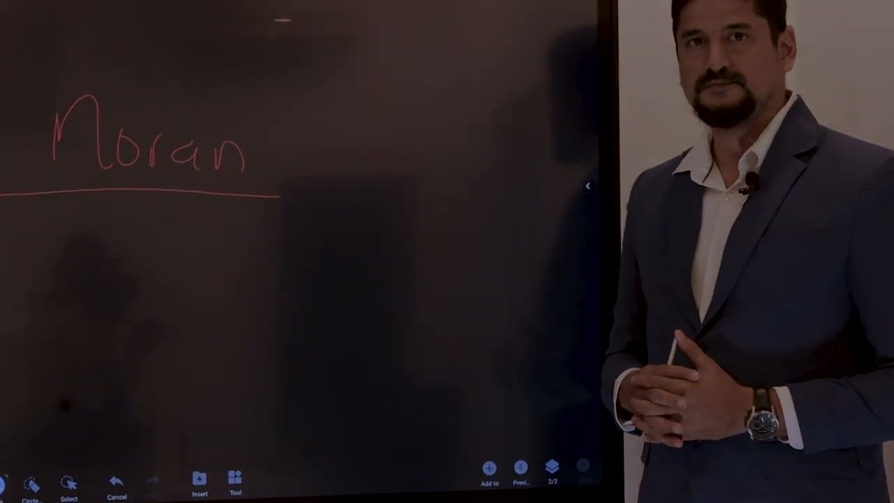 How to add extra pages on the whiteboard