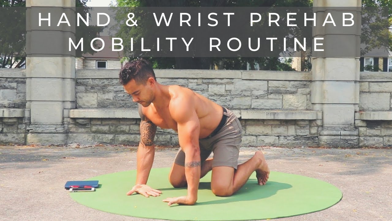 DO THIS BEFORE YOU HANDSTAND | Wrist Prehab Routine