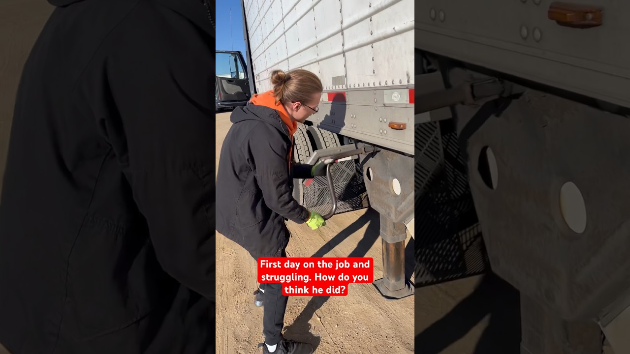 Rookie Driver Struggling Bad On Day 1 #truck #truckdriver #rookie #firstday #cdl #trailer