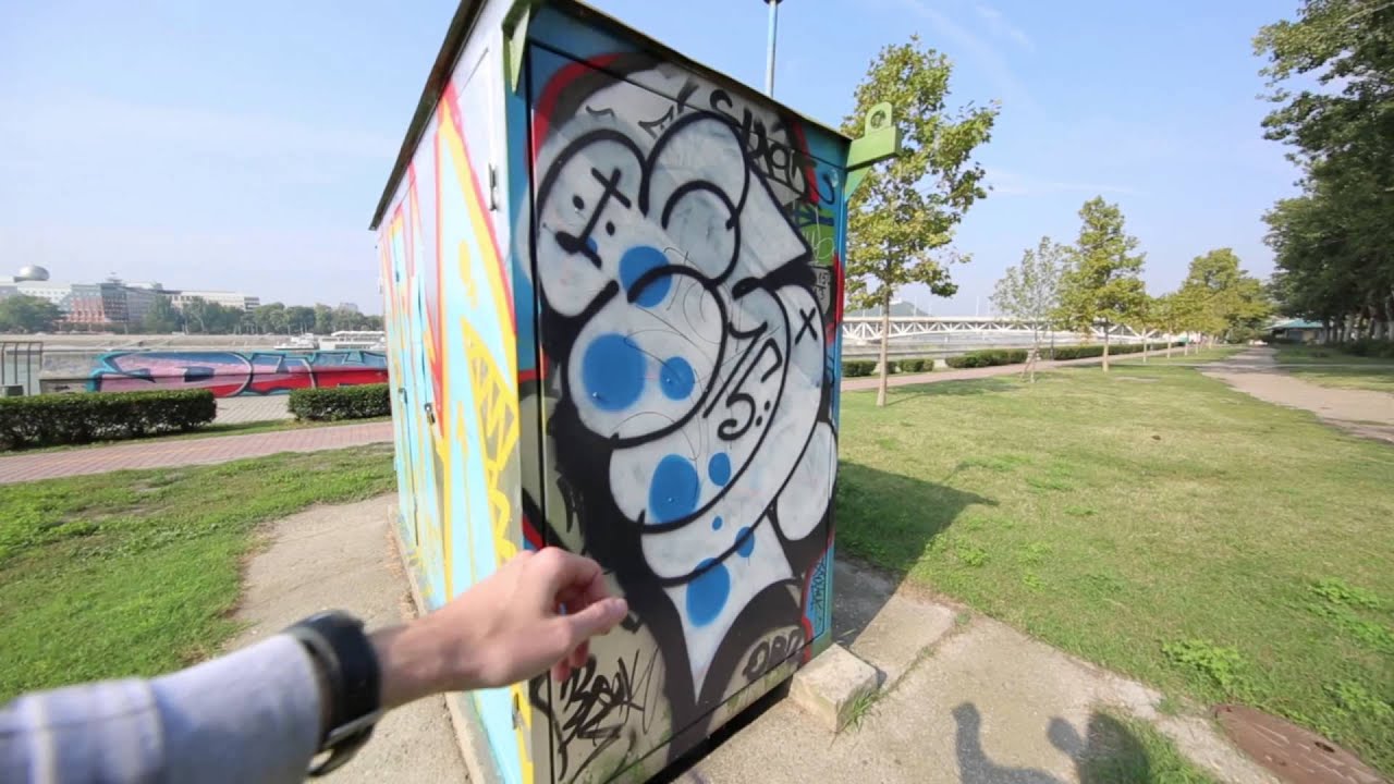 Canon 11-24mm 1:4 L @ 11mm mozgásban - steady POV movie