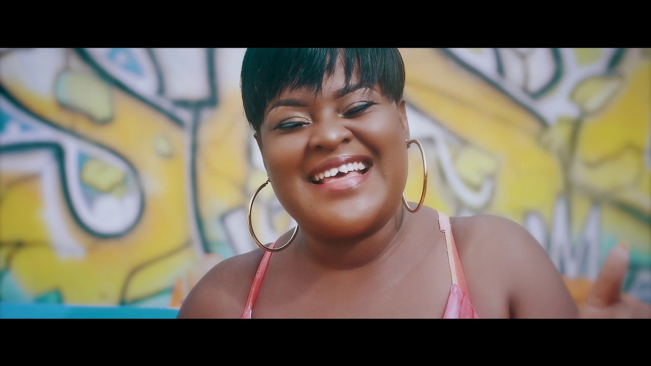 Fr&eacute;d&eacute;rique OTTOU feat Mani BELLA - C'est Vers&eacute;