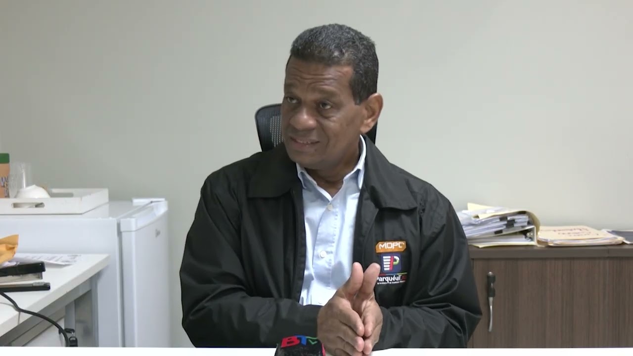 Parqueate RD busca mejorar el tr&aacute;nsito con m&aacute;s agentes y educaci&oacute;n vial